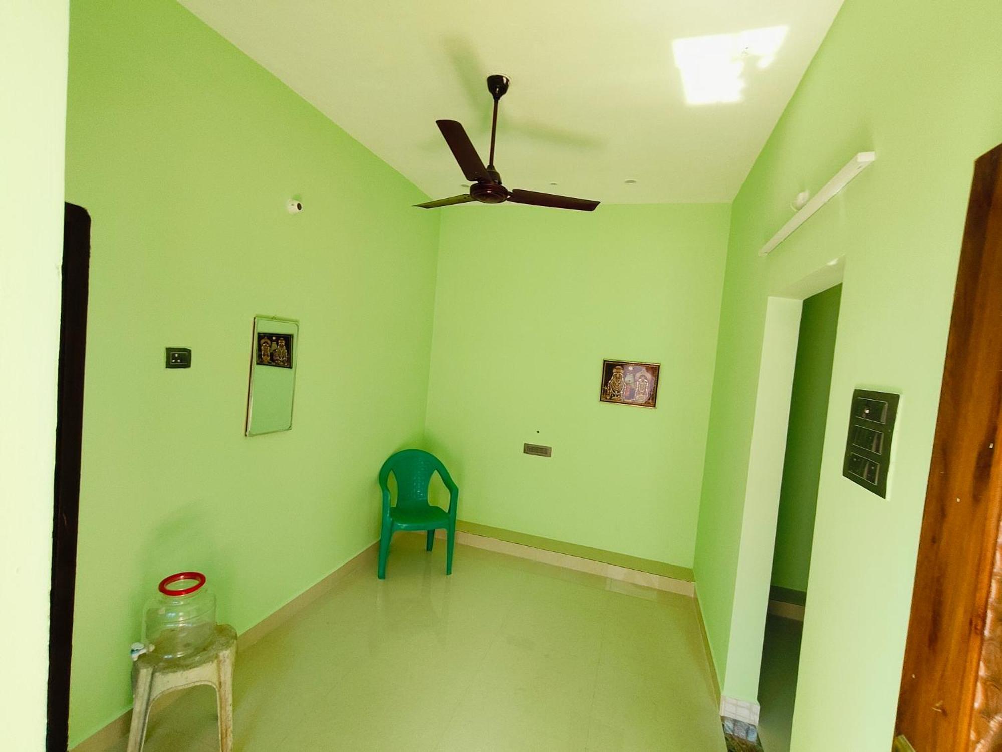 Nivas Hill View Homestay ติรุวันนามาลัย ภายนอก รูปภาพ
