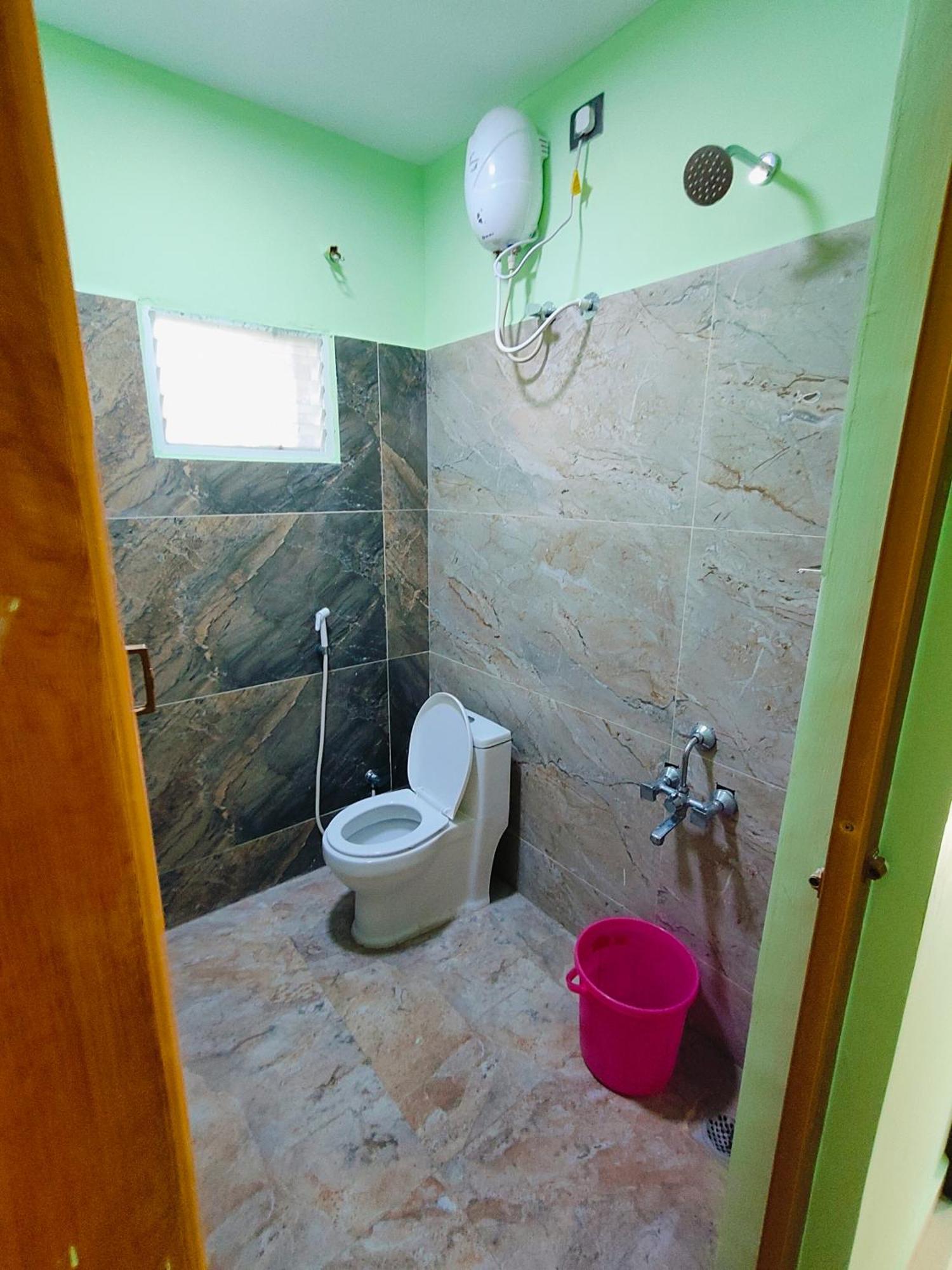 Nivas Hill View Homestay ติรุวันนามาลัย ภายนอก รูปภาพ